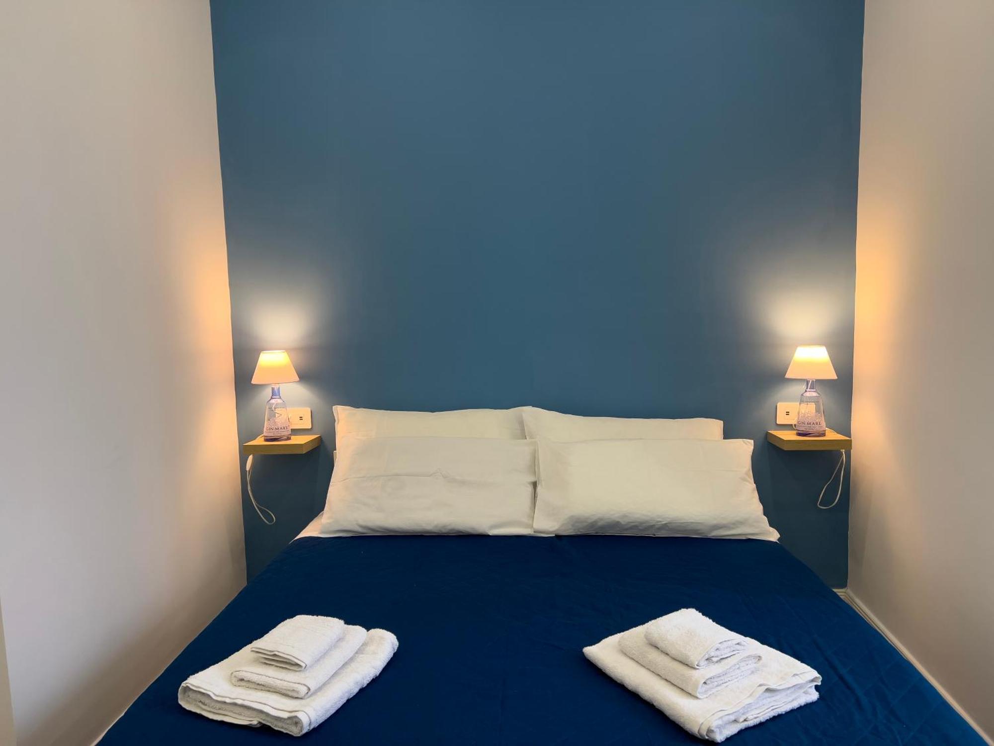 Aura Apartments Napoli Bagian luar foto